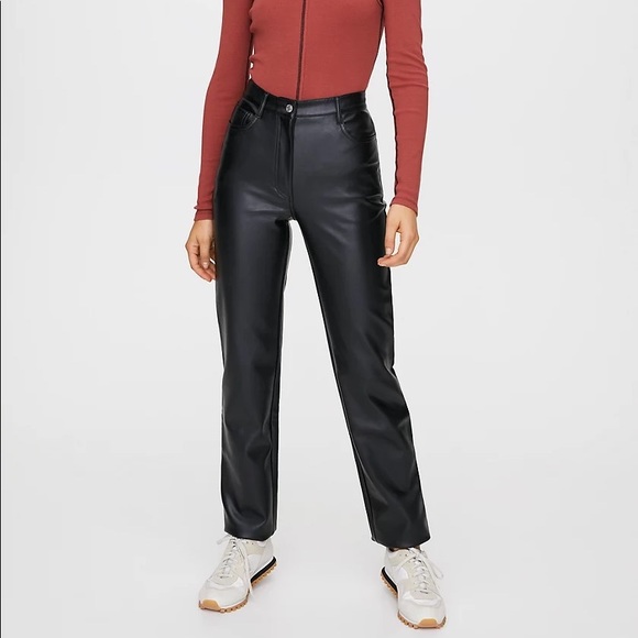 Aritzia Black Melina’s (size 6, short) - Picture 1 of 3